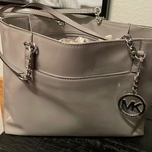 Micheal kors leather tote